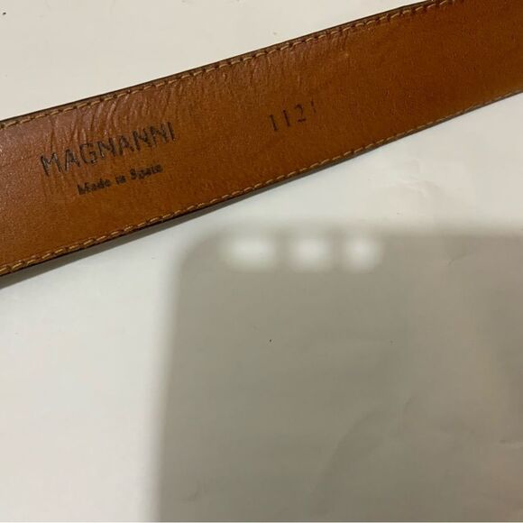Magnanni Men’s Catalux Leather Dress Belt - 1121- Cuero Brown distressed Size 36 - Picture 6 of 11